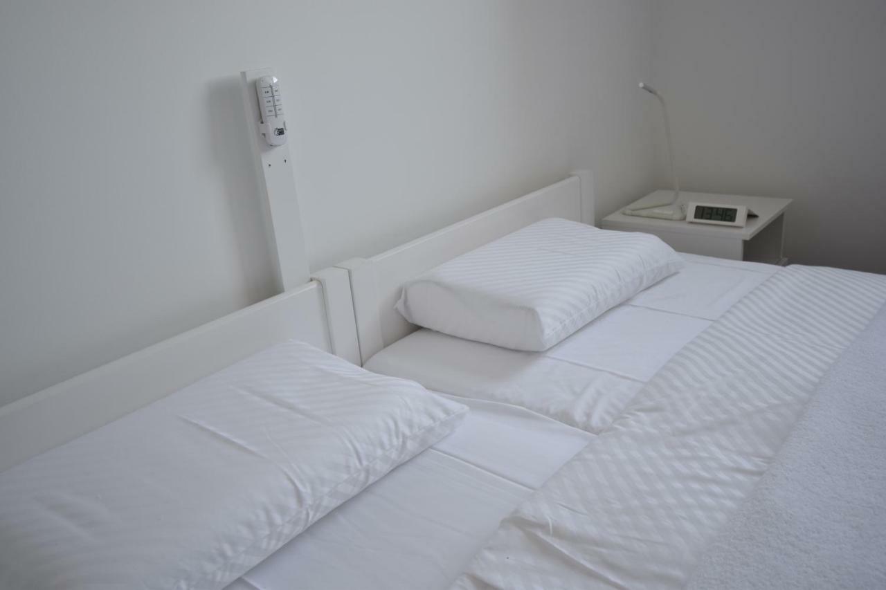 Apartments Abelija Загреб Стая снимка